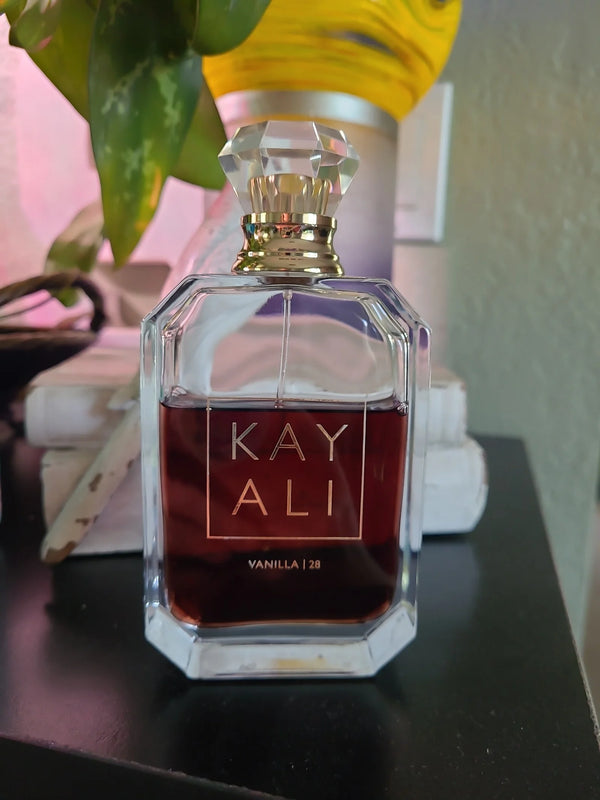 Kayali Vanilla 28 Eau de Parfum – 100ml (Unisex) - Radhe Perfumes