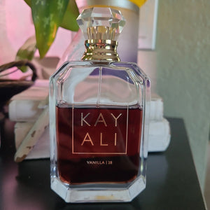 Kayali Vanilla 28 Eau de Parfum – 100ml (Unisex) - Radhe Perfumes